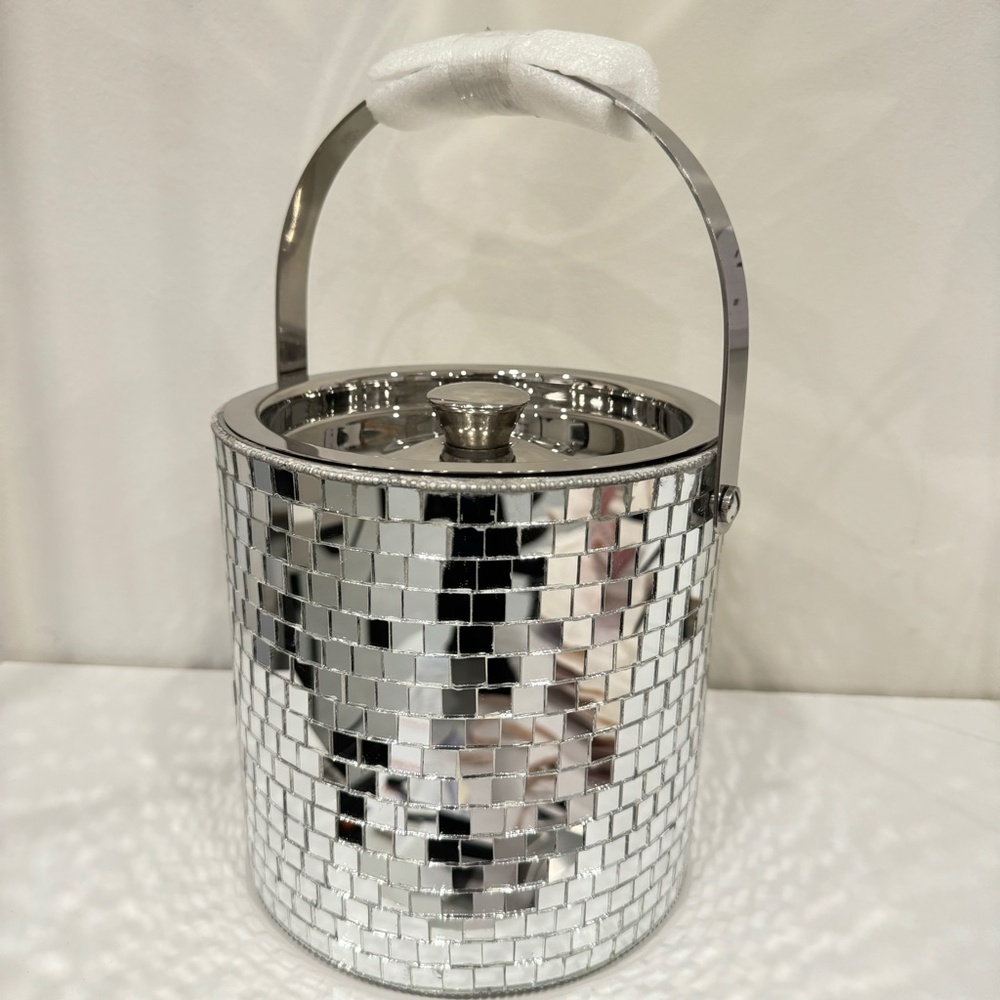 Cherished Traditions Tile Mirrored Ice Bucket